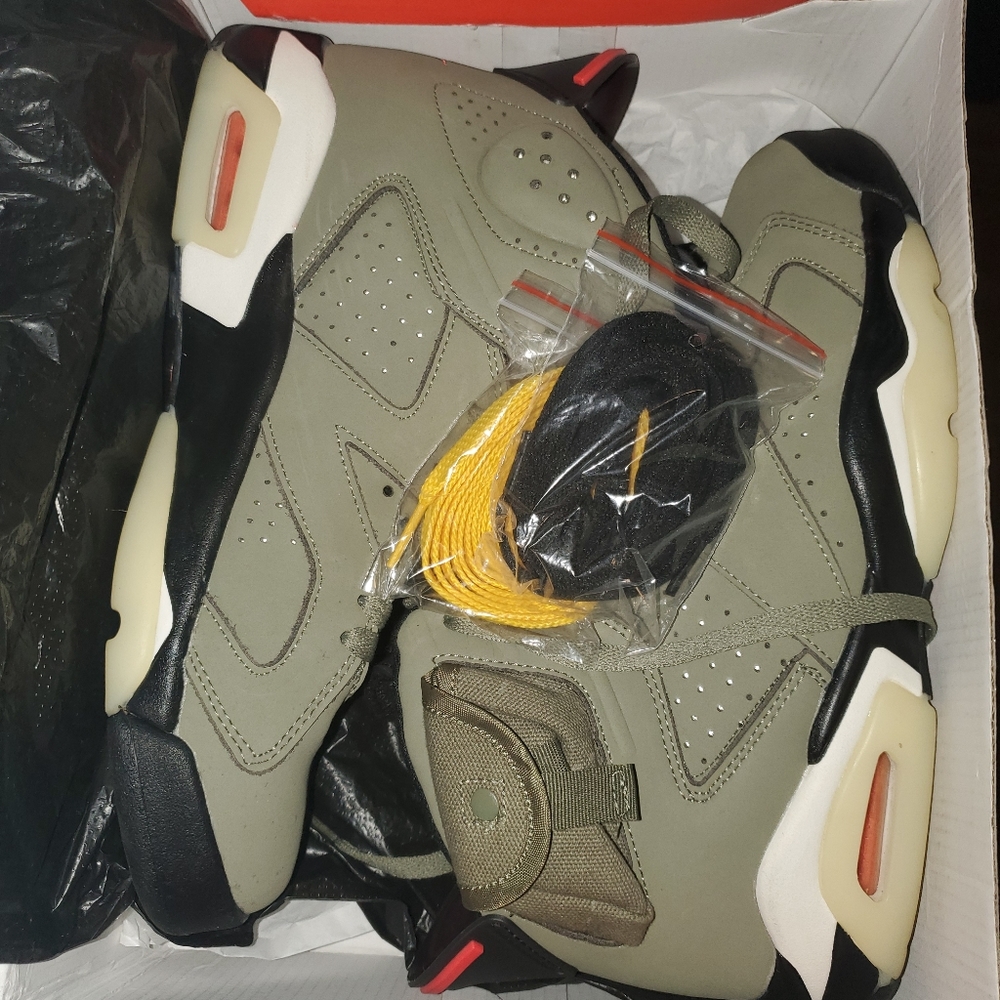 Air,Jordan 6 Travis Scotts  Cactus jacks.
